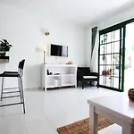 Luz, Calma Y Sabor Manriqueno En Matagorda Appartement