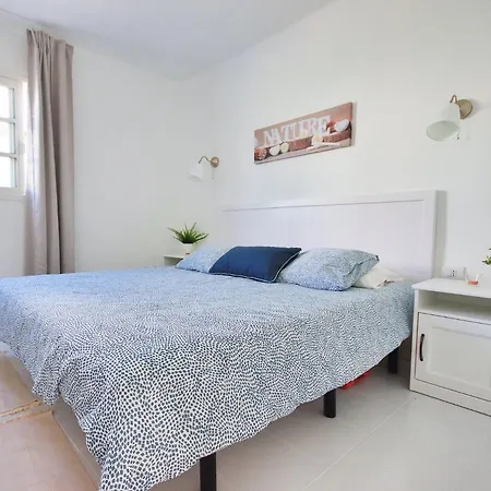 Luz, Calma Y Sabor Manriqueño En Matagorda Apartamento *