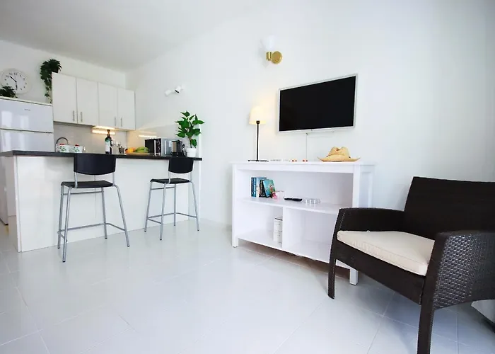 Luz, Calma Y Sabor Manriqueno En Matagorda 公寓